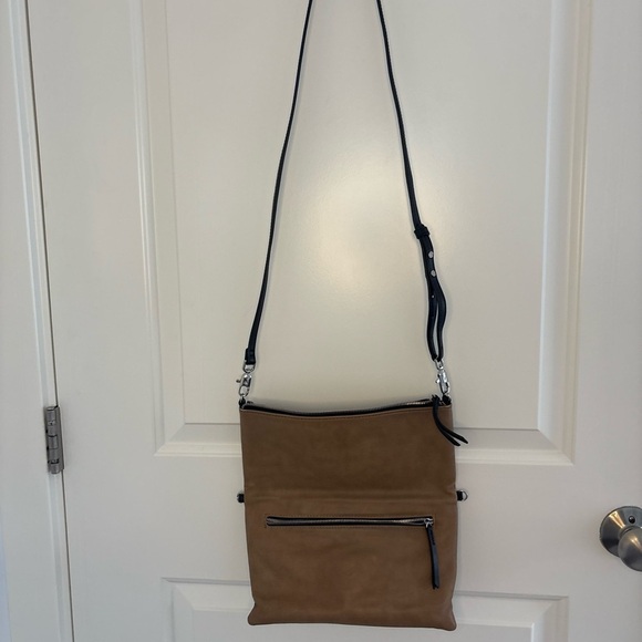 Stella & Dot Crossbody Bag - Picture 7 of 11